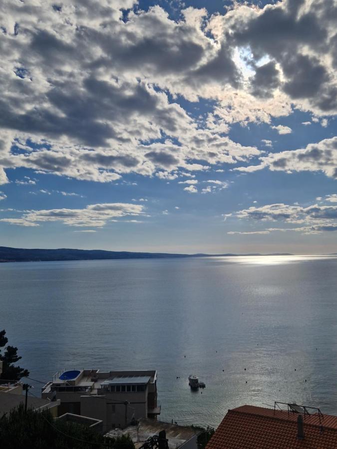 奥米什Amazing Sea View公寓 外观 照片