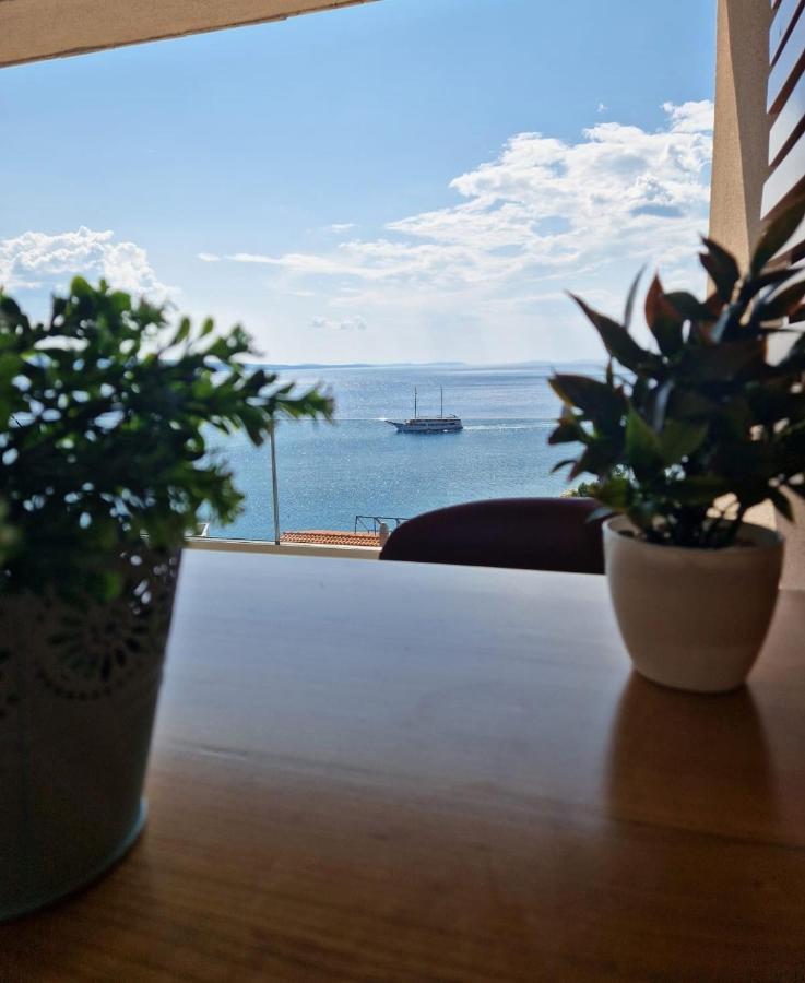 奥米什Amazing Sea View公寓 外观 照片